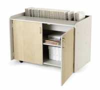 Casier de tri pour partitions muni de portes